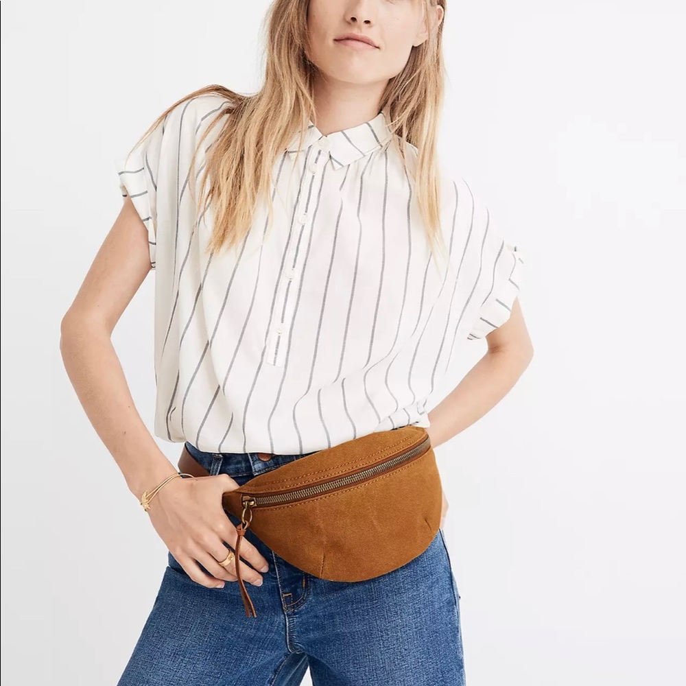 Madewell Canvas Fanny Pack in Acorn